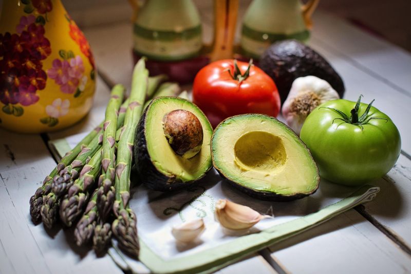 Avocado and asparagus are two vegetables that are rich in glutathione. Avocado and asparagus are two vegetables that are rich in glutathione.
