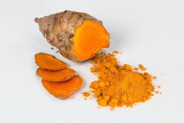 Curcumin is the active ingredient in turmeric, the distinctly orange spice that is extracted from the rhizomes of the Curcuma longa plant. Curcumin is the active ingredient in turmeric, the distinctly orange spice that is extracted from the rhizomes of the Curcuma longa plant.