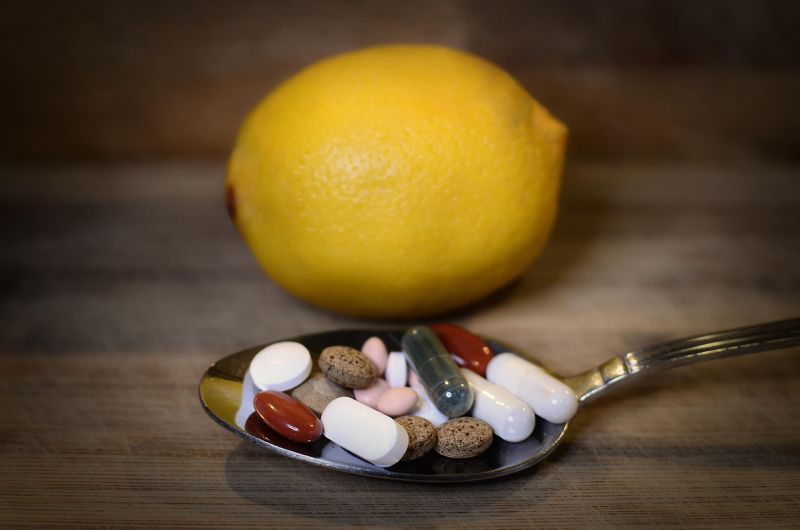 Multivitamin supplements can come in all shapes and sizes, but generally all include the same core ingredients. Multivitamin supplements can come in all shapes and sizes, but generally all include the same core ingredients.