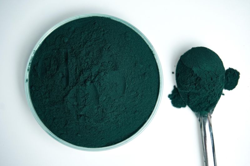 Phycocyanin is the antioxidant that gives spirulina its distinct color.